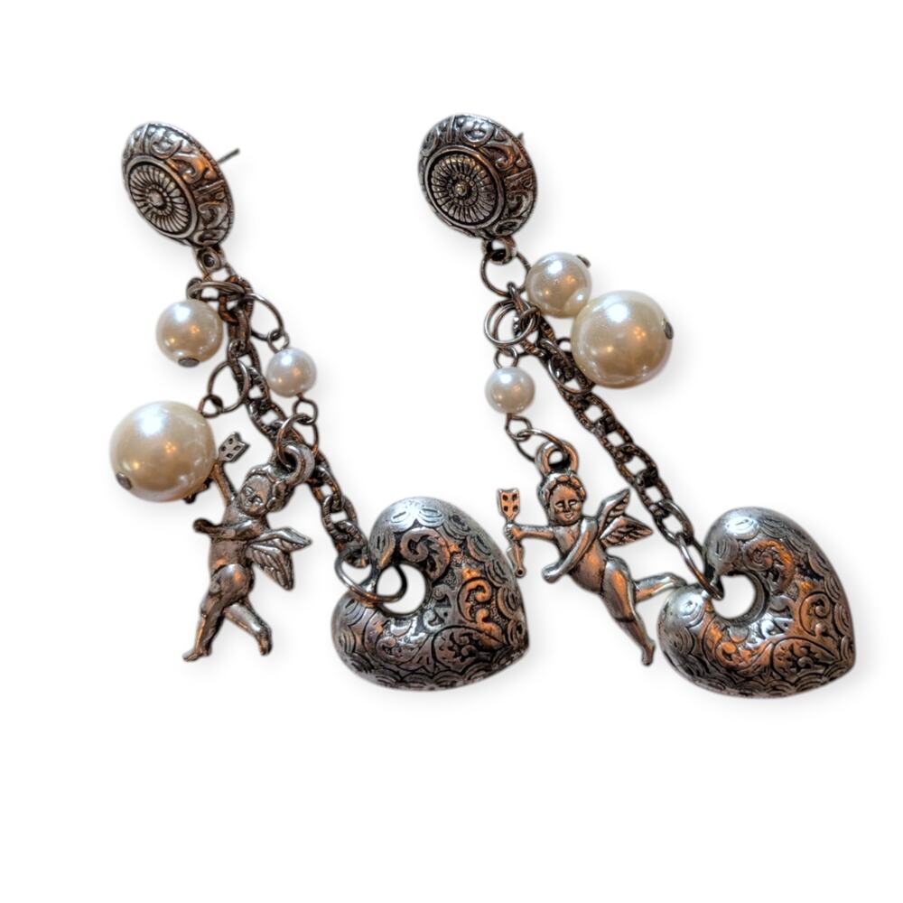 Romantic 80s dangling antiqued silver charm earrings